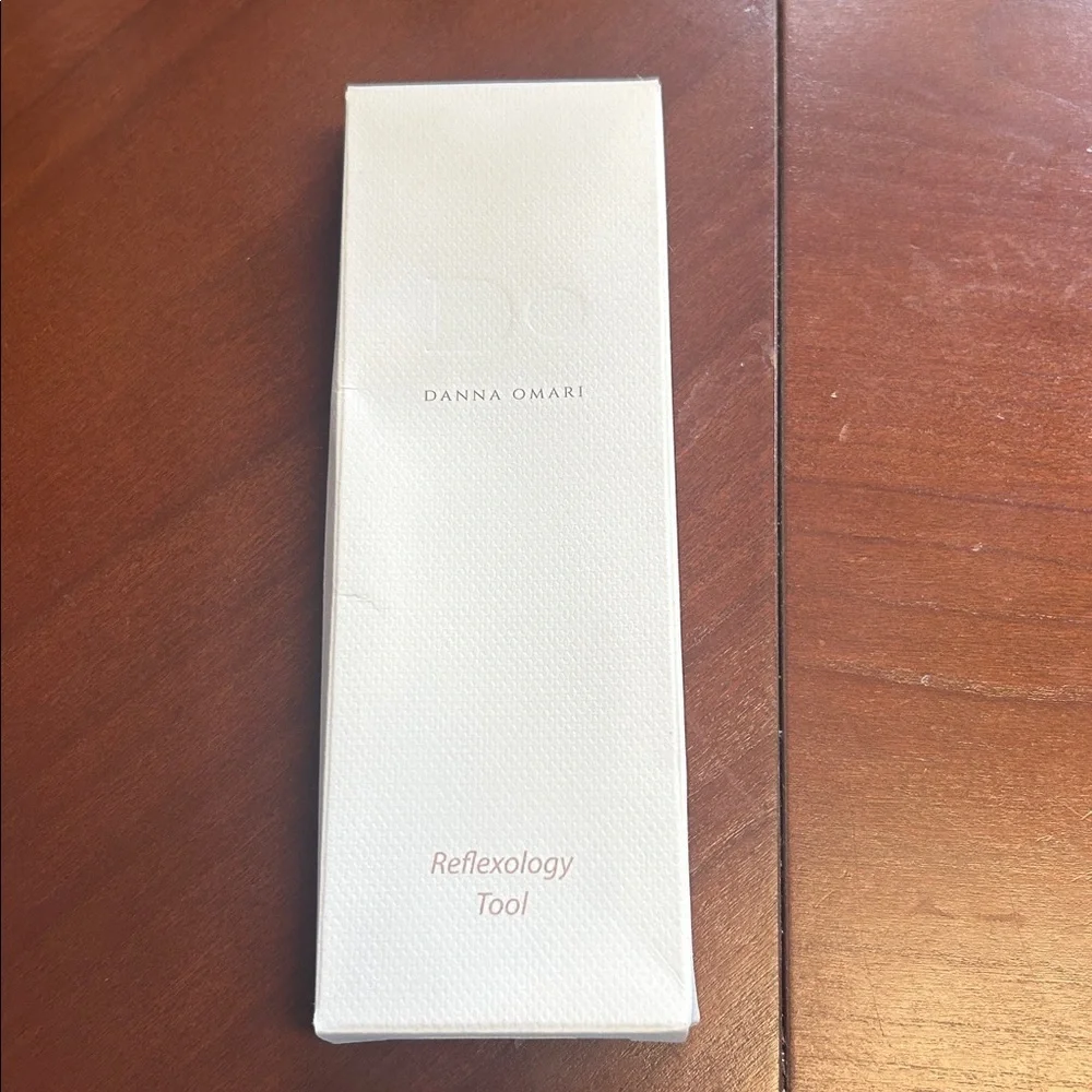 NIB Facial Reflexology Tool by Danna Omari - Picture 2 of 6